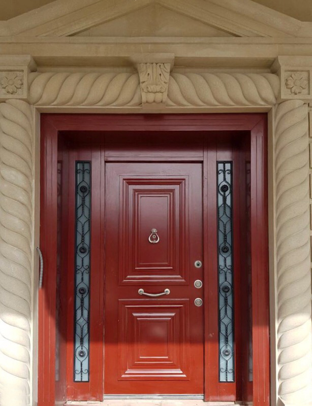 Villa Kapısı